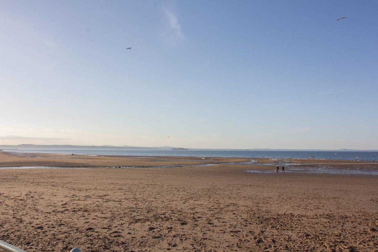 Beautiful & Private Apartment Seconds From Beach Edinburgh Exteriér fotografie